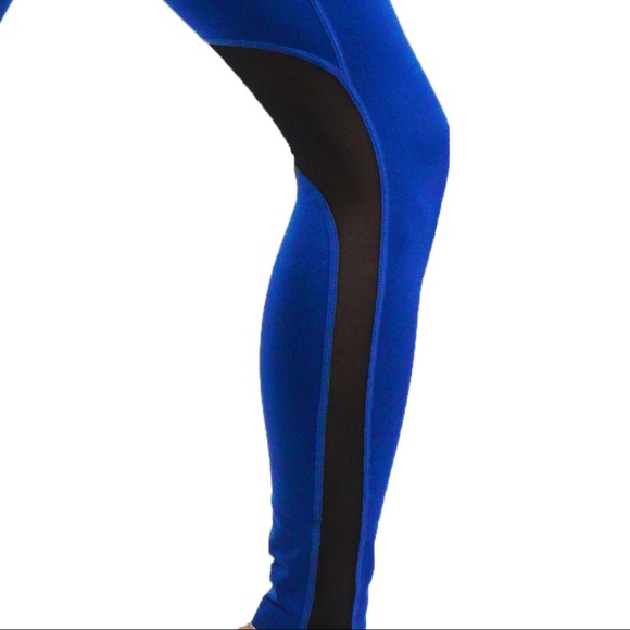 Workout Leggings With Mesh Solid Color - Picture 3 of 3